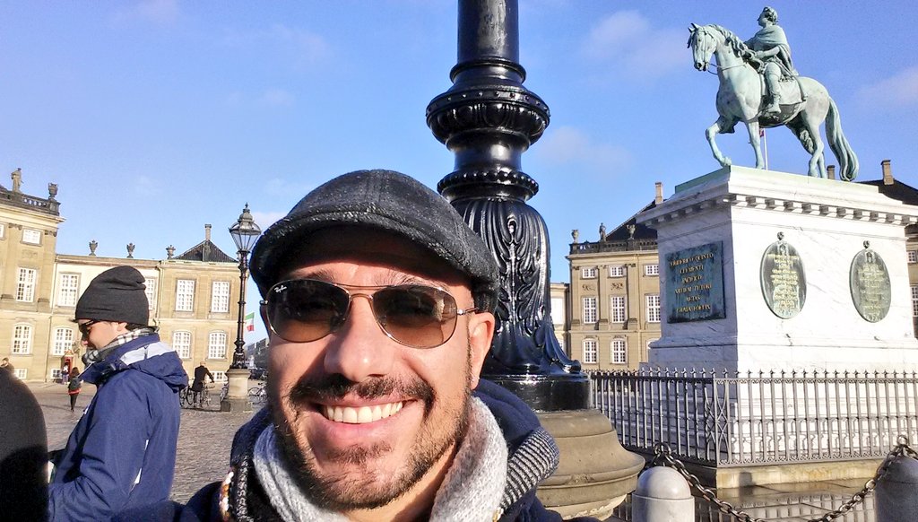 JoelSepelJOELSE's tweet photo. #Denmark🇩🇰 #København🇩🇰 #KøbenhavnDenmark #Copenhagen #JOELSEINCOPENHAGEN #JoelSepelInDenmark🇩🇰 #RockPerformer #JOELESEPEL #JOELSE #JOELSEPEL #crumblenot #GiuseppeGuarino #therockstar #TalentuousMan #Chanteur https://t.co/qpkpdZ0H1N https://t.co/DfkgbuiPlm
https://t.co/0FBymV8Rg3 https://t.co/CjxY0ROpIL