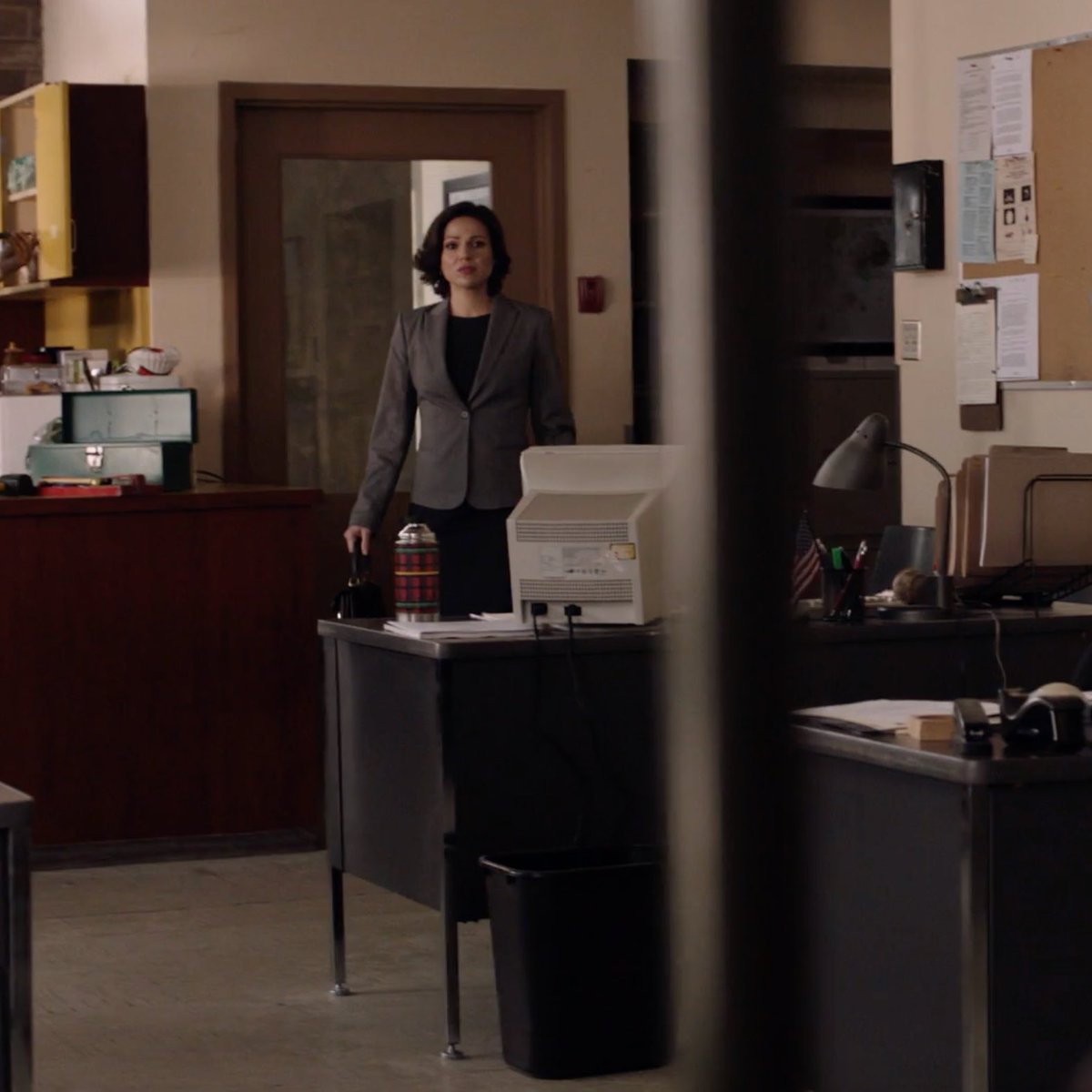 regina: *walks in*emma: *jaw drops*