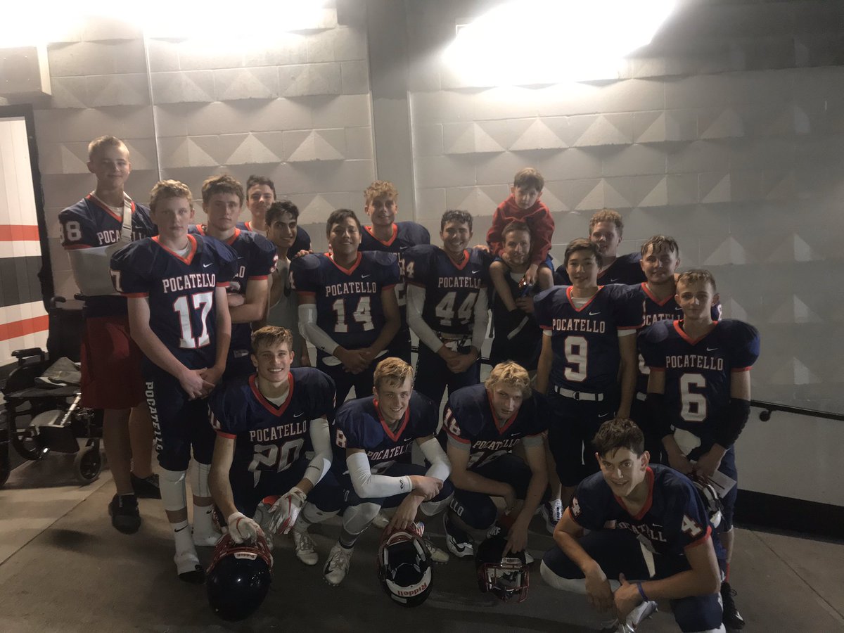 I accepted the challenge from <a href="/Nate_Strad/">Nate</a> to post a pic of me coaching &amp; to nominate four other coaches to do the same within 24 hours or make a $20 donation to a local charity. I nominate <a href="/joegreen1220/">pokybasketball</a> <a href="/JamesJfred6/">james fredrickson</a> <a href="/Kolton_Schultz/">Kolton Schultz</a> and <a href="/josh_snell/">Josh Snell</a>