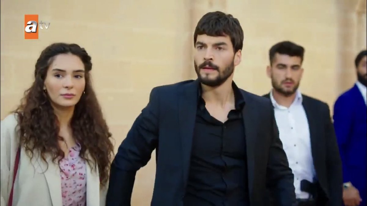 everyone hiding their guns and trying to act cool ‘cause the police arrived ansjksskjsjs  #Hercai