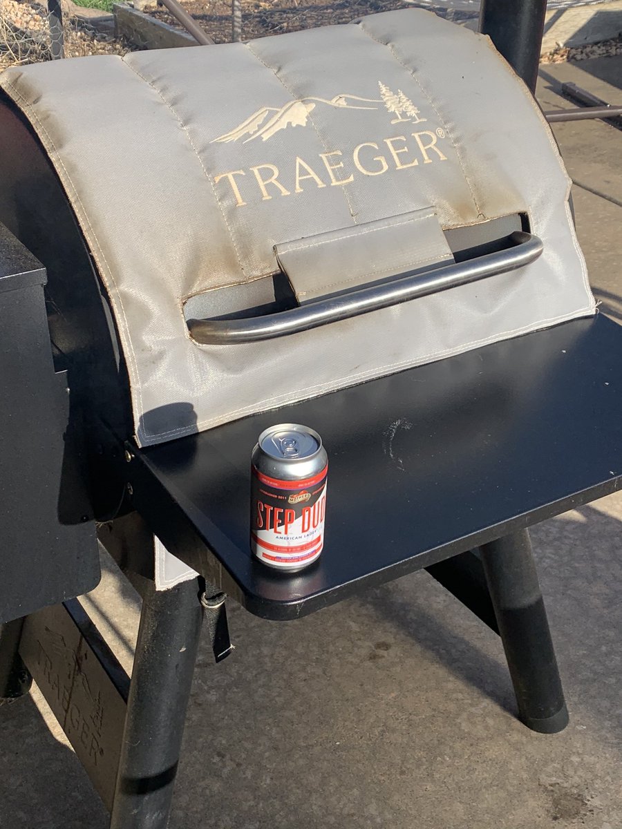 MORichardJames's tweet photo. Enjoying @MothersBrewing #stepdude while smoke some dinner on the @TraegerGrills. America we grow beer. #drinklocal #drinkMObeer https://t.co/GkvTcBG5Sy