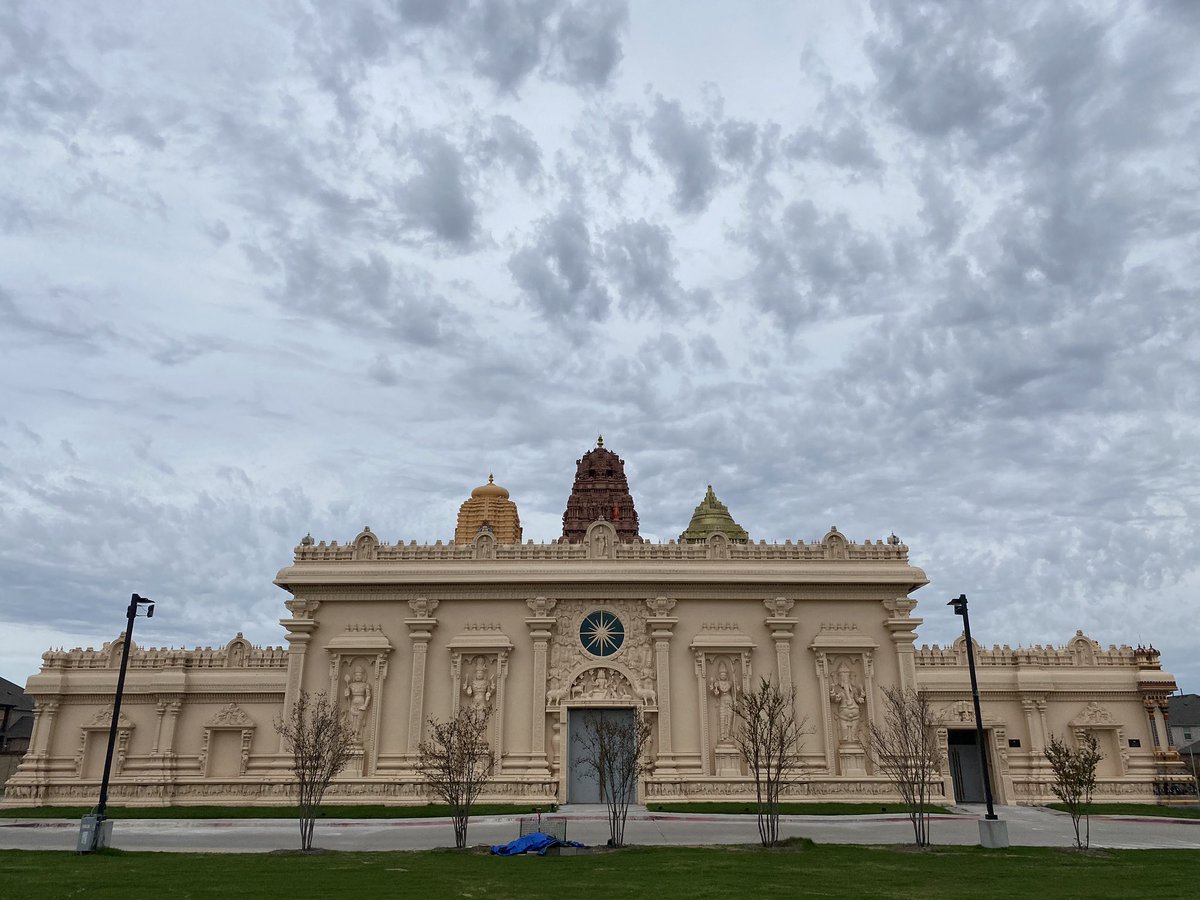 dallashanuman's tweet photo. Om Namo Hanumate Namaha!!!! https://t.co/VthCDKcwIR