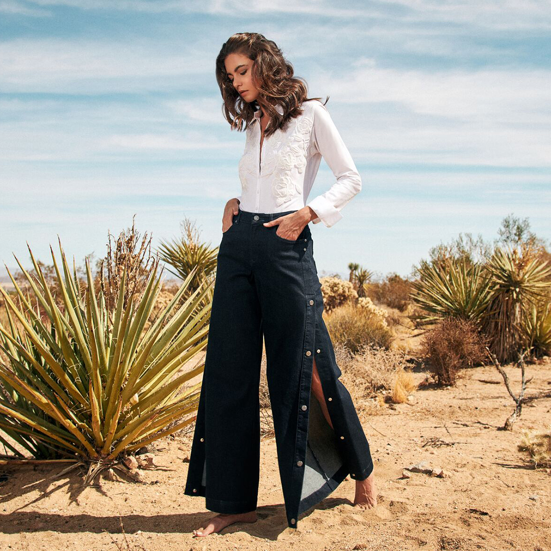 Sway with the VIANEY pima jersey shirt. Available online &amp; in-stores.