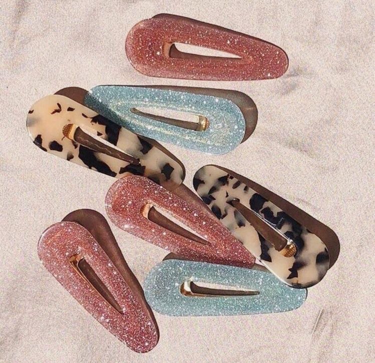 — °♡° hair accessories °✧°