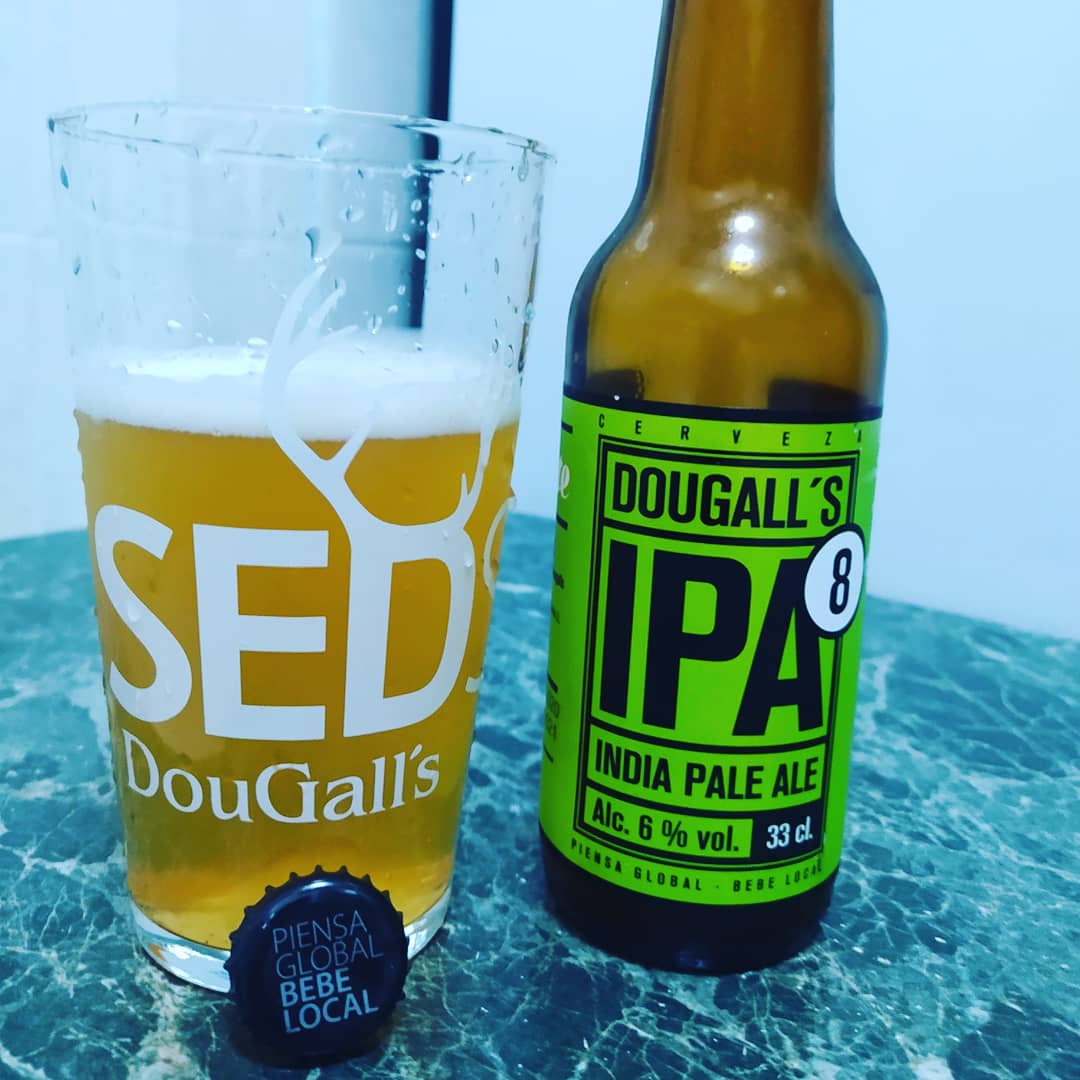 pericles1970's tweet photo. Ración de lúpulo súper fresco #ipa8 de @cervezadougalls recién envasada con lúpulos #simoe #citra y #eldorado
#yomequedoencasa #quedateencasa https://t.co/p5mY8bcGOE