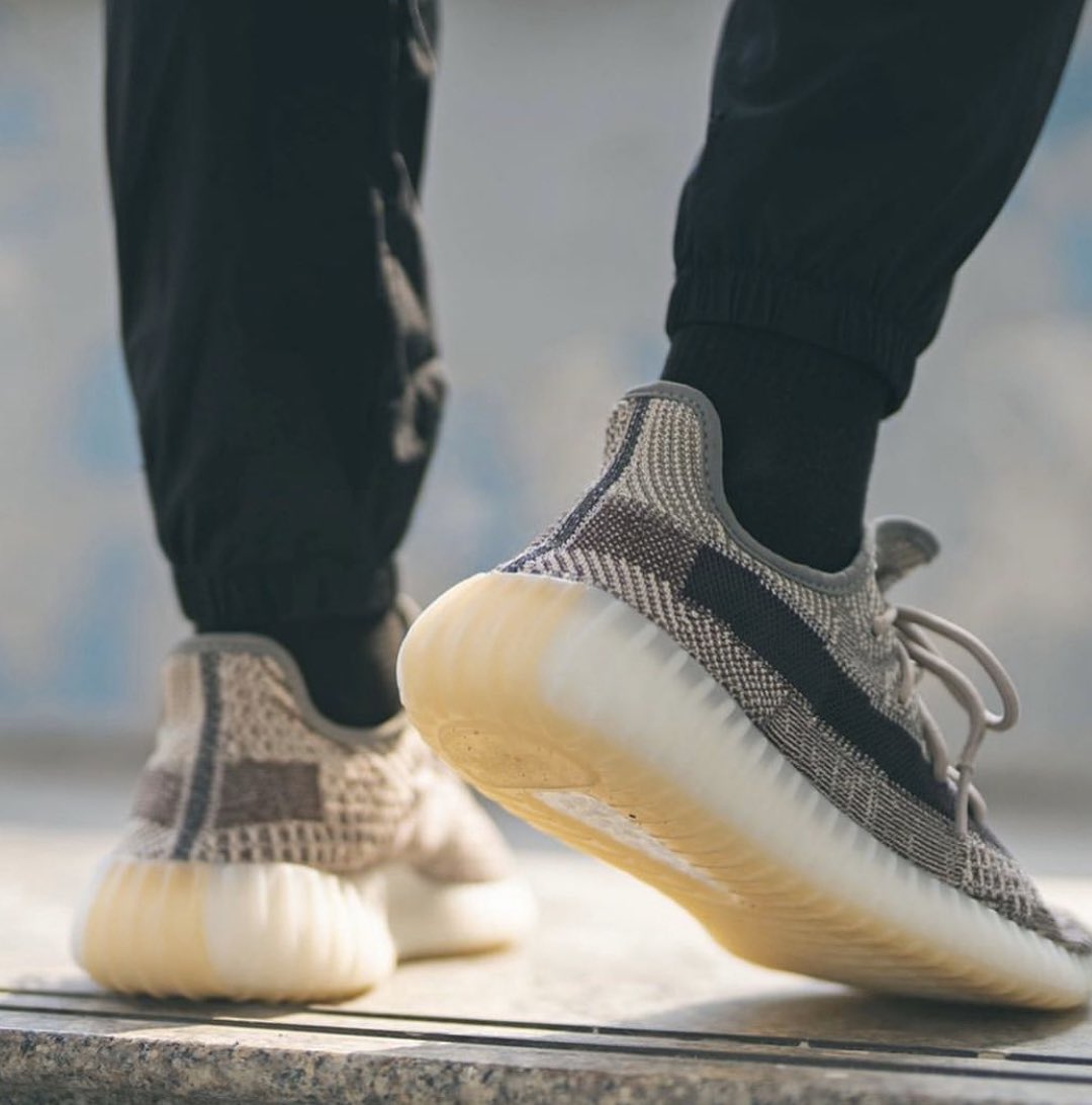yzylab's tweet photo. YEEZY BOOST 350 V2
ZYON
RELEASING IN MAY
COP OR DROP? 👇🏼 https://t.co/Aaa5OnRTf7