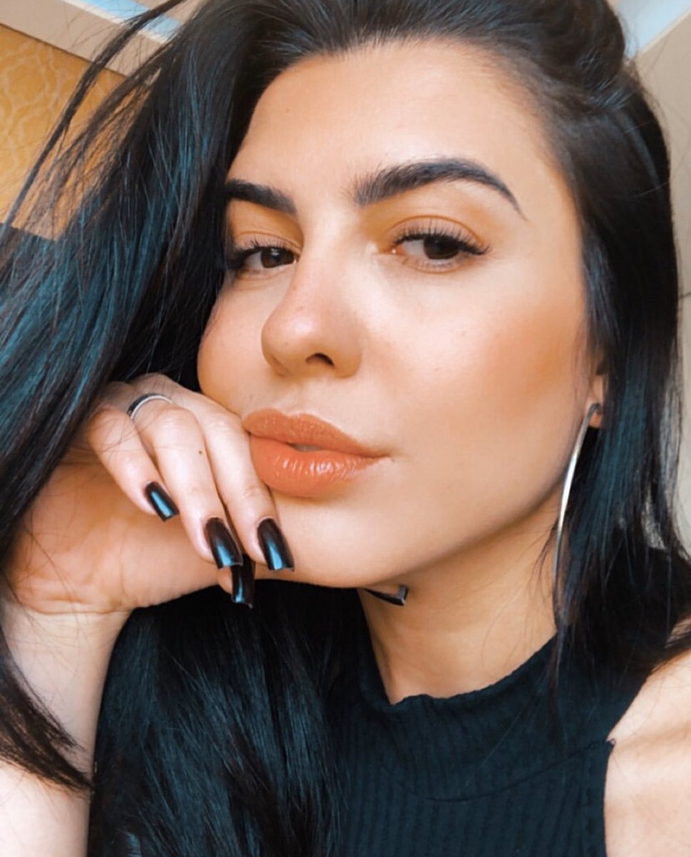 fcbiagarcia's tweet photo. Se a pressa é inimiga da perfeição 
Você foi feita bem devagarinho.
😍😍😍🧚‍♀️
@beegarcia__ 
#SoltosEmFloripa #FiqueEmCasa #Covid_19 #soltos https://t.co/qdkSKz5TTF