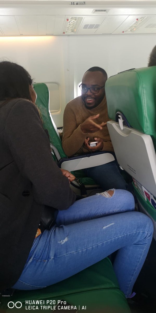 Ameyibo_Bevi's tweet photo. #amsterdarn #weekend #tulips #schiphol https://t.co/20NUKXrhYv
