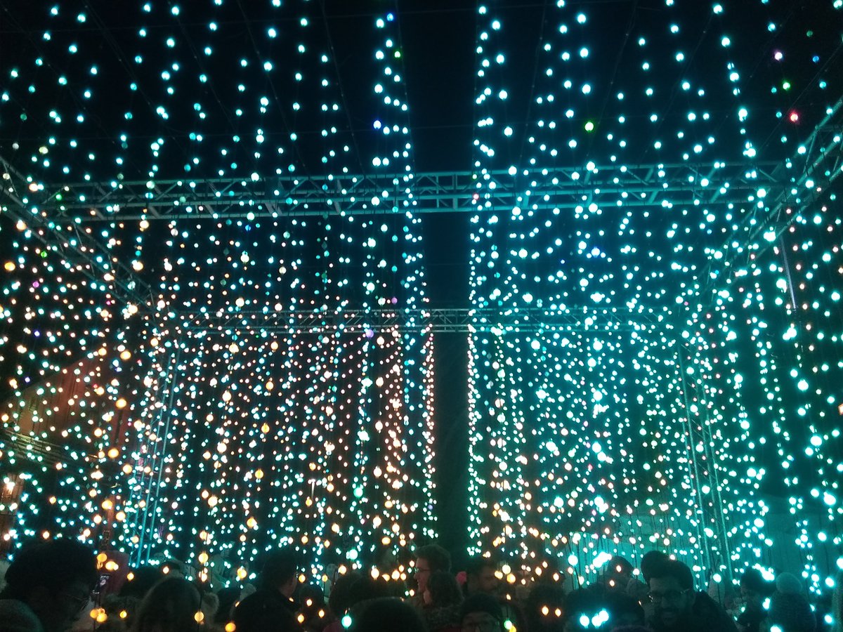 carsonbohdi's tweet photo. NEW POST! "A Trip to The 2020 Toronto Light Festival!"
READ IT HERE: https://t.co/Pu3SiQsPBa
#bloggerstribe #blogger #blogspot #newpost #onntheblog #femalebloggersrt #femaleblogger #queerblogger #biblogger #canadianblogger #torontoblogger #torontolightfestival https://t.co/IfEmJ8SHGv