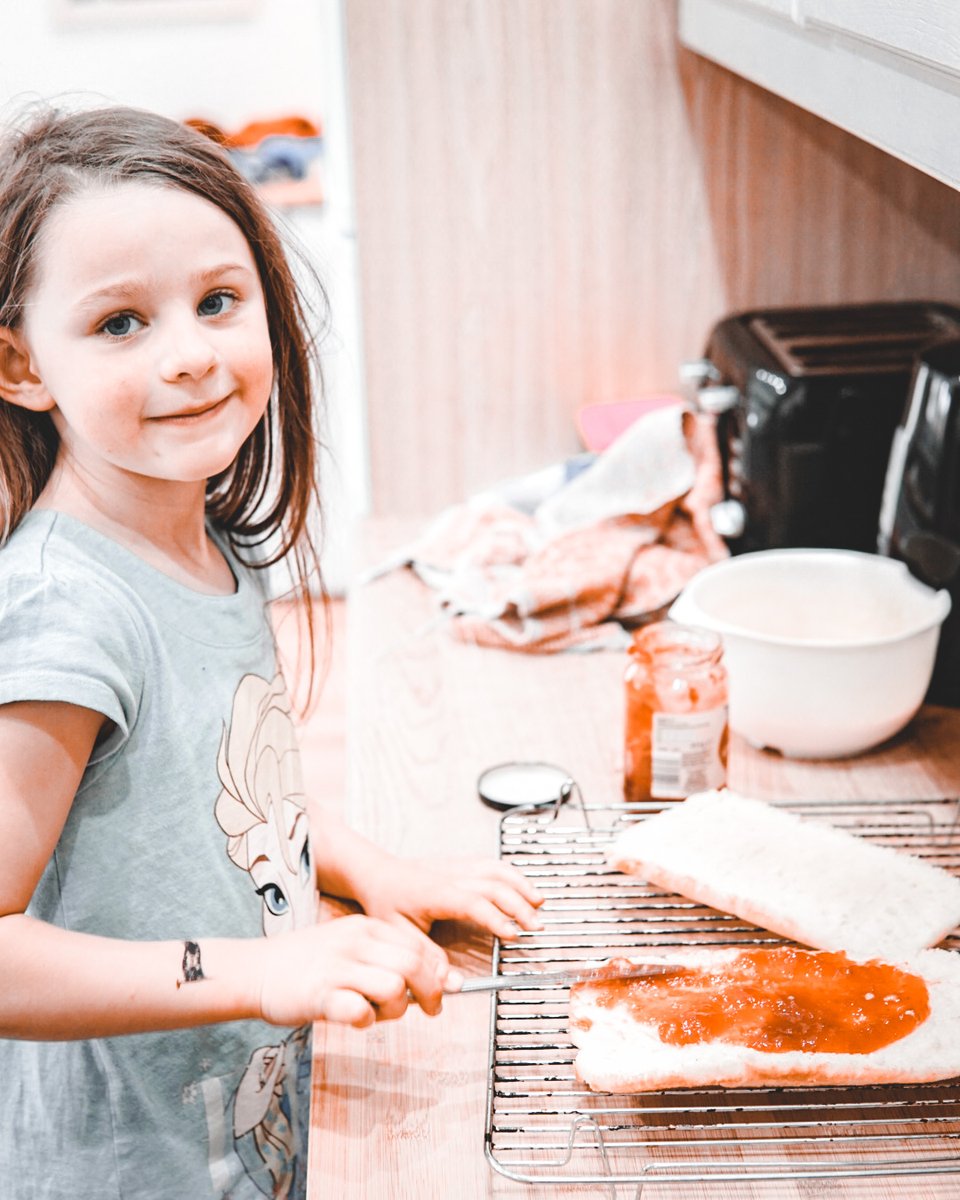 DadGrouchy's tweet photo. 🚨!!!!WARNING!!!!🚨 I’m attempting to bake some cherry bakewells with the kids (with Jam, got no cherry). Fair to say I won’t be winning any British Bake Off competitions anytime soon! 😭 
#baking #cakes #cooking #sweet #bakingcakes #bakingwiththekids #makingamess #tastycakes https://t.co/MUUQoQuLoW