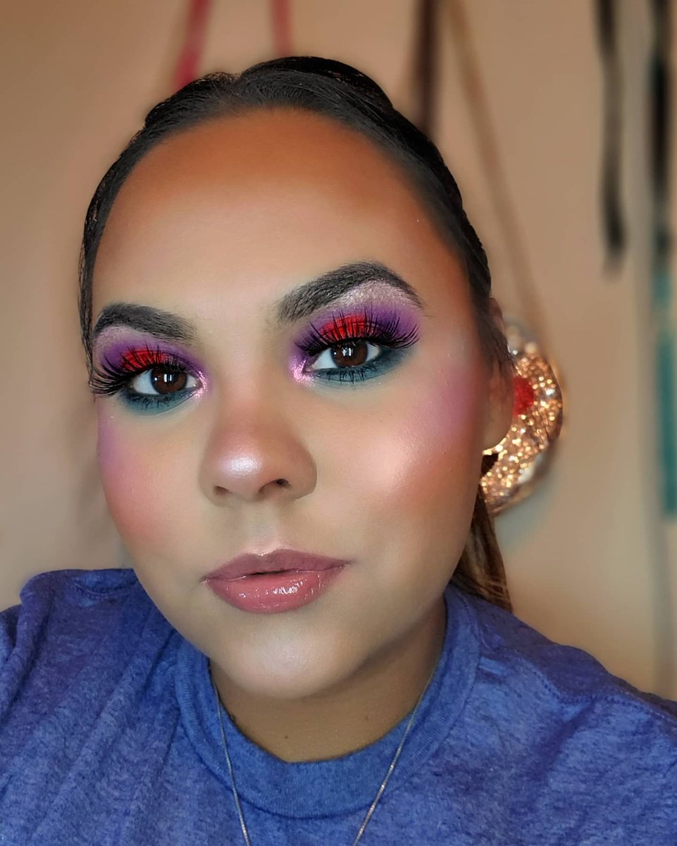 TinaMarie_08's tweet photo. Blood Lust❤💜 Like/follow my page for more updates👍🏽
FB page: Let's Get Glammed Up
#maybelline #brows #elfcosmetics #glow #highlight #lipgloss #makeup #wetnwild #morphebrushes #purple #red #bloodlust #jeffreestar #jsc #lashes #KISS #morphebabe  #selftaught #mua #glam https://t.co/11a7x0lf2u