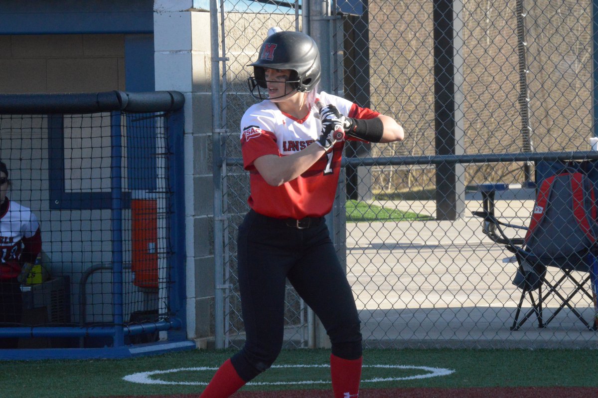 MUMounties's tweet photo. #SundayStatistics
Senior Alli McGovern (.484) and junior Joelle Snyder (.433) were ranked fifth and 10th in the PSAC in batting average, respectively. @MUsoftball was one of two schools to have multiple athletes rank in the top ten in 2020.
#RiseUpMU | #redeMption #PSACsb https://t.co/RnbxJYxyFx