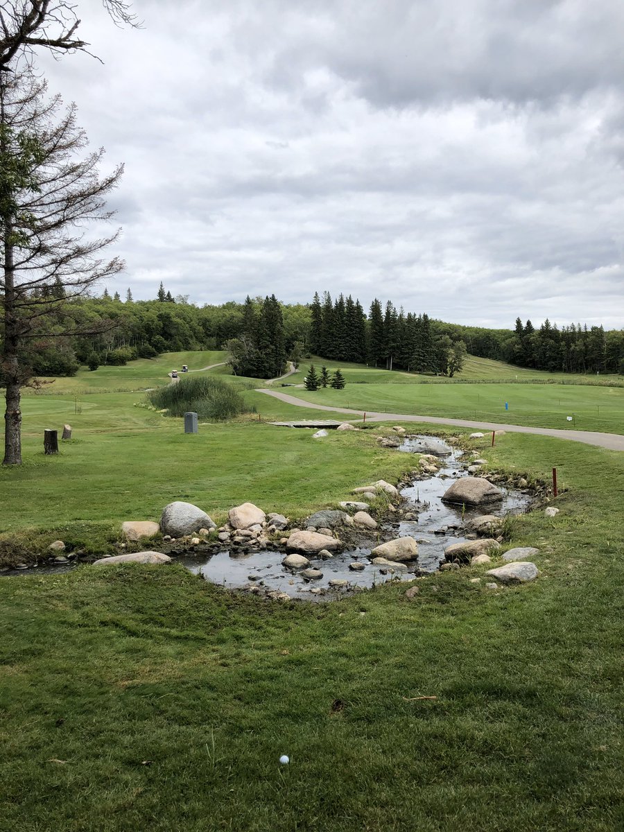 If you are a golf person please join the challenge of posting your fav golf photo. Just one picture, no description. Please copy the text in your status, post a picture and look at some great memories/pictures.