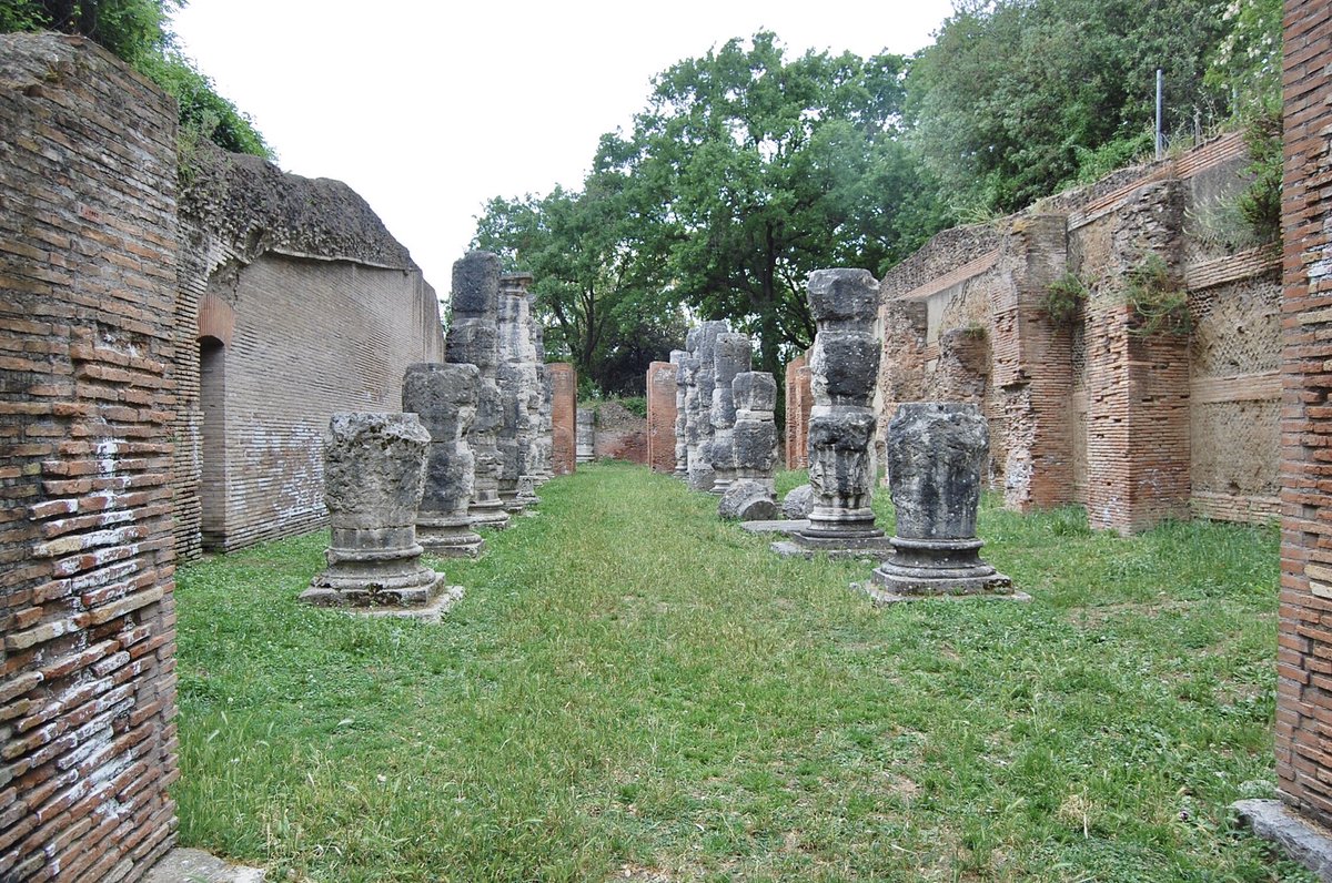 PClaudii's tweet photo. Porti di Claudio e Traiano 16/05/3015 parco archeologico Ostia Antica #artyouready https://t.co/2LGUqK394s