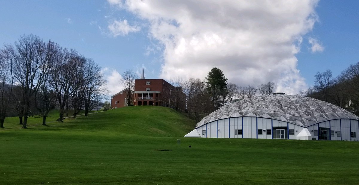 blfduniversity's tweet photo. Spring is officially here in Bluefield! 🌸 #SpringatBC #BluefieldCollege #KnowandBeKnown #RamsFamily https://t.co/J8kXzJjq8f