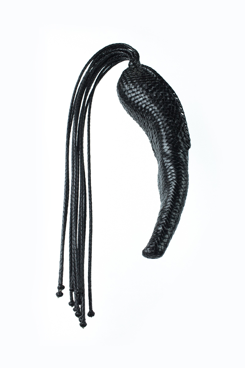 BDSMattributes's tweet photo. Shoe-whip inspired by the pointe shoe. It was a very nice collaboration with one very talented young designer. https://t.co/e7JNu4hdFu
#shoewhhip #bdsmattributes #leatherart https://t.co/8WRpxgLnIM https://t.co/DEVmbAzDP3