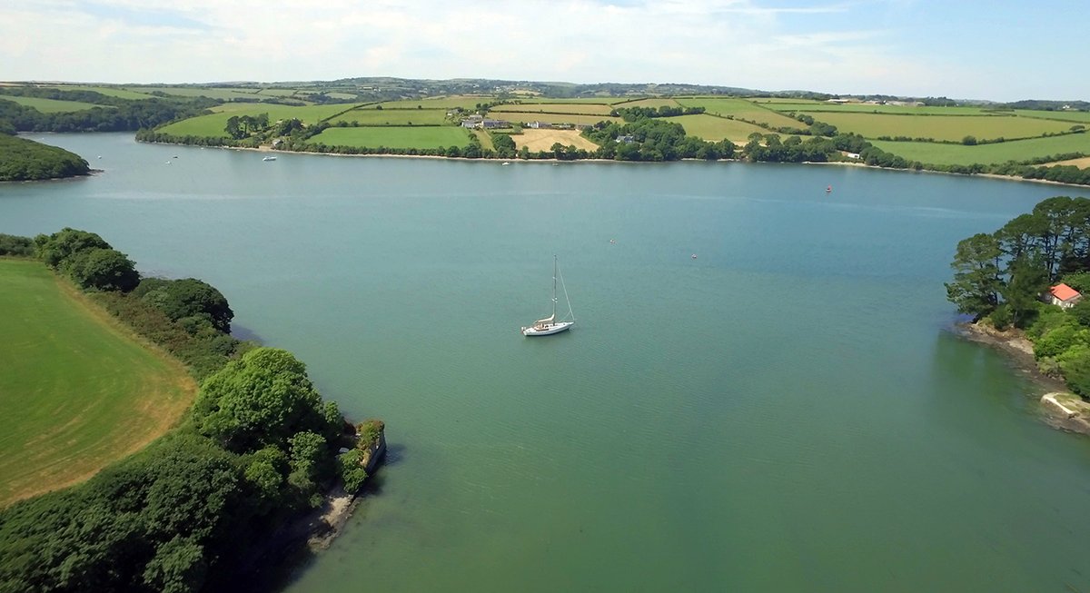 bowman_charter's tweet photo. We would like to wish all our friends, charter guests &amp; their loved ones a safe transition through this crisis. On our website, you’ll find a message from the team as we look forward to brighter days ahead https://t.co/ZD2NUumQRS #yachtcharter #falmouth #cornwall https://t.co/up0EpkEyCV