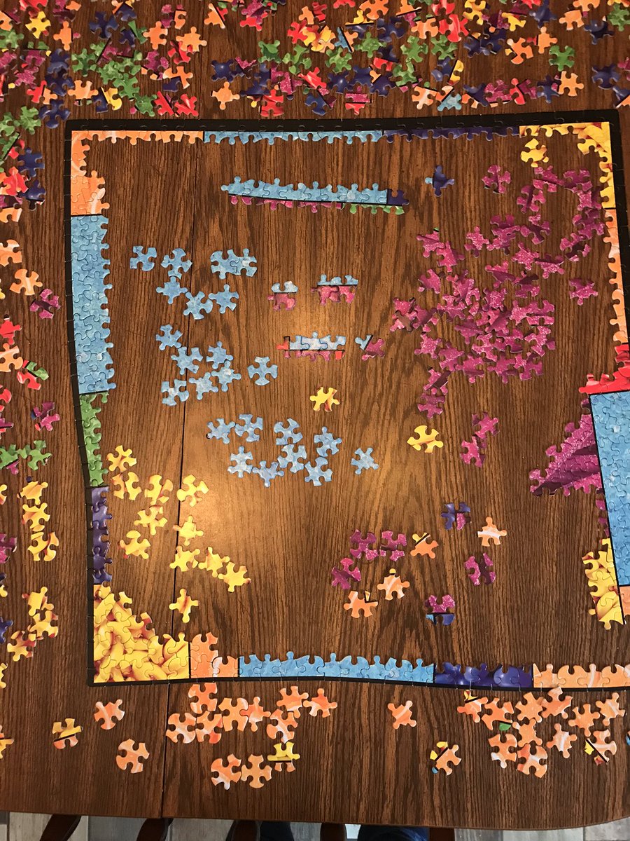 JodiRedman1's tweet photo. @richbacolor Tetris candy https://t.co/QNI0M7RGjf