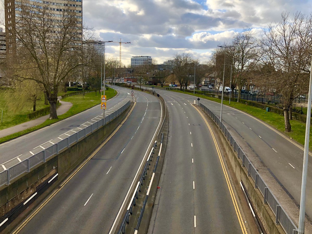 YourSouthend's tweet photo. The roads around Southend today were eerily quiet while people stayed at home. https://t.co/NDirL3yo0h