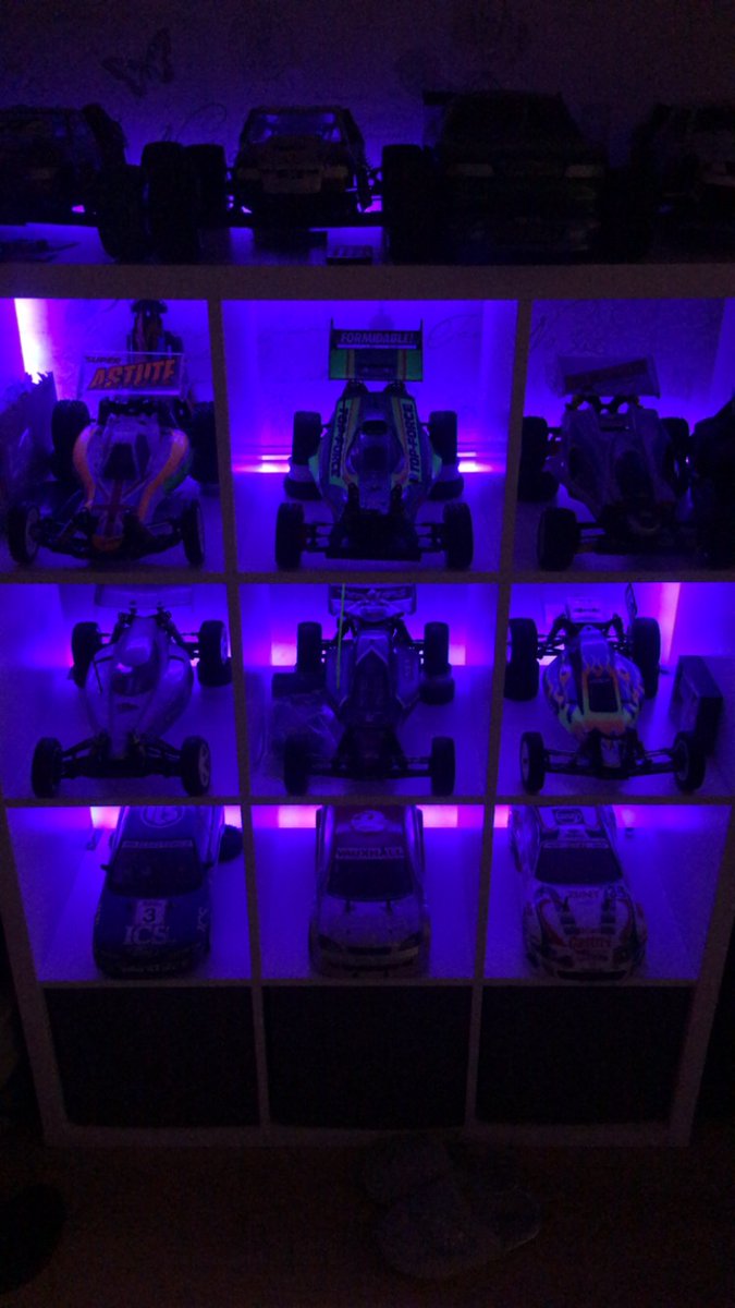 Jedmac7's tweet photo. @Carpervert @TamiyaUK @carpervert #modelcitizen
Love it 😍😍 
Few pics from my some of my collection 
Anoraks May also spot Jamie booths works astute shell too 😉 https://t.co/krT43UgSJ2