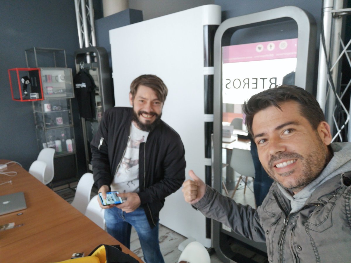 Quiero agradecer a mi compañero <a href="/digufe/">Diego Guerrero</a> la paliza que se ha dado para que podamos sorprender a muchas familias durante el confinamiento.. Grande Diego!