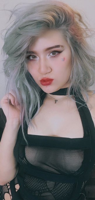 2 pic. Live in 10-20 Mins 💖💖 @Bmore_horny @amwalker38 @5tayFro5ty @hottychix @Boogie_1969 @AdultBrazil