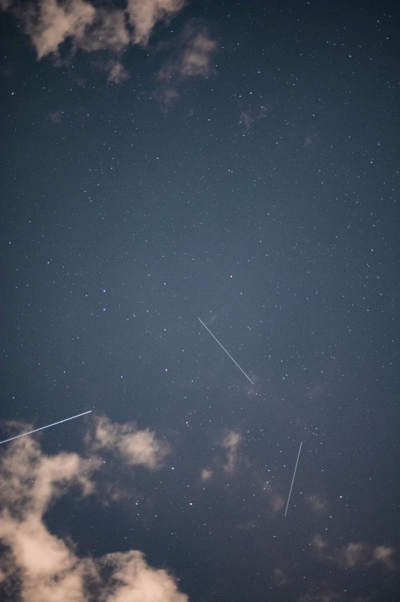 vit_ou's tweet photo. Galaxy 🌌 stars ✨ https://t.co/KhYBh3mXS9