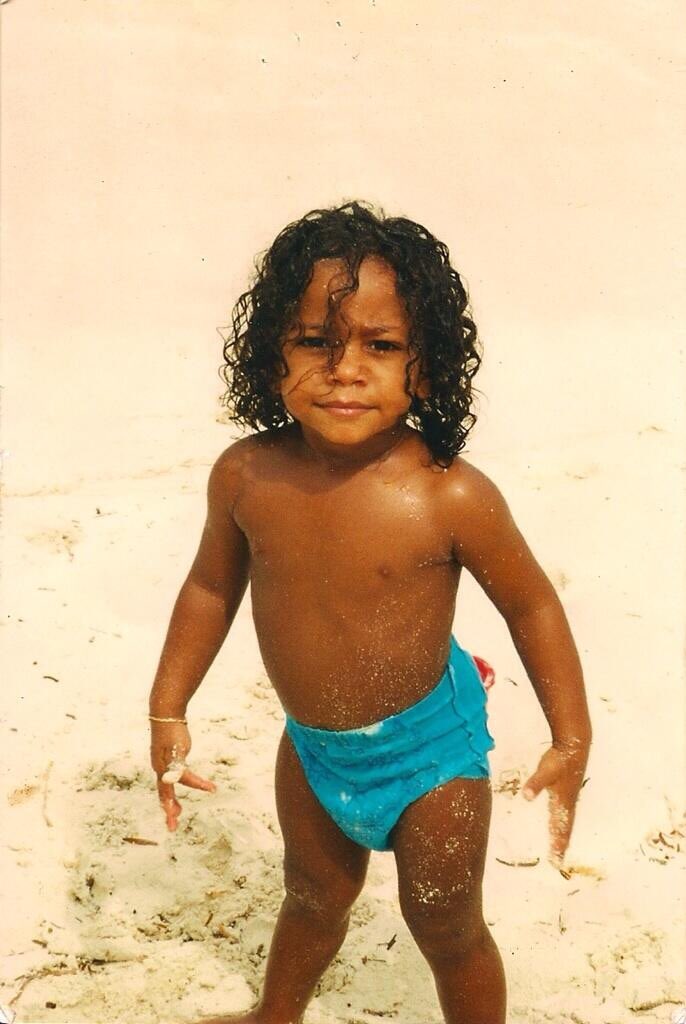 ovadosethedj's tweet photo. I seeing lots people posting photos from when they were younger .. but yanno I had to post for #OvadoseRadio #BeachBrunchVibes #LittleDose https://t.co/Ti08izBZv1