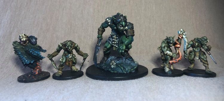 FamilyGeekStuff's tweet photo. This past week Sawyer and I have set a goal to finish painting 10 Champions for @SteamforgedLtd Godtear together. First done is Sneaky Peet and the Sneaky Stabbers!

#familygeekstuff #miniatures #MiniaturePainting #steamforgedgames #godtear #boardgames #sneakypeet https://t.co/fYSDAtb1nc