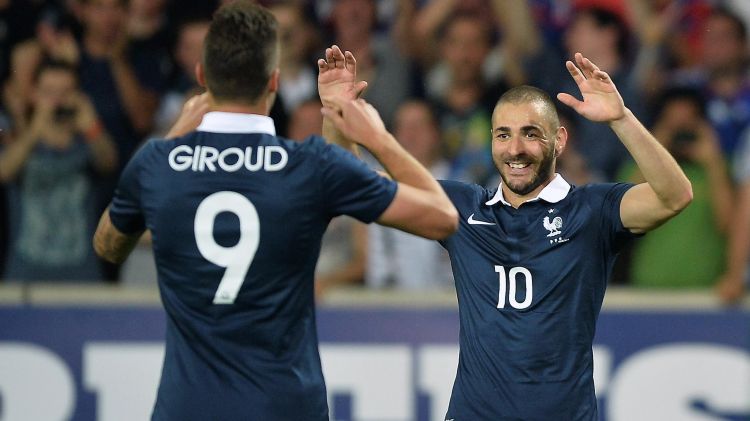 _maxwelcornet's tweet photo. @walidacherchour Absolument indigne de traiter un ex coéquipier en coupe du monde de cette manière là. https://t.co/32Zno5ZOC3