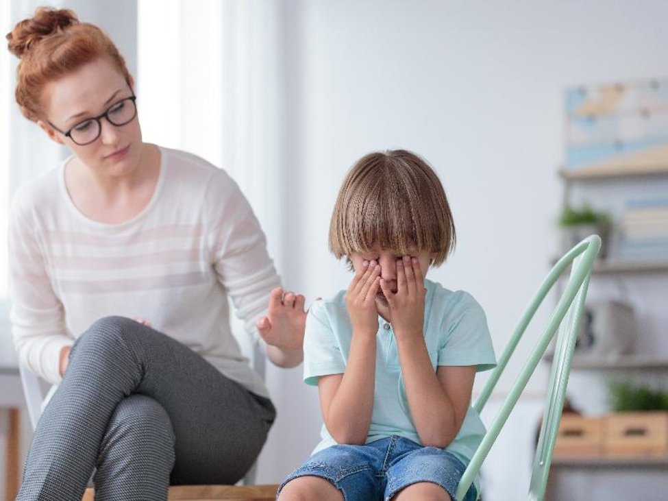 LittleThinkersC's tweet photo. If your child is having difficulties controlling their fine motor skills, understanding more about their exact struggles through therapy techniques can improve their emotional and physical capabilities. For the full article click the blog link in bio or  https://t.co/24Hyw6XnUA https://t.co/5z7Ry9vOUh