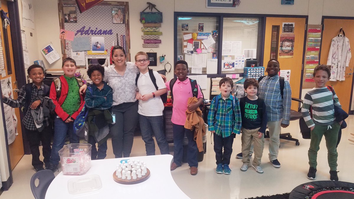 MrsPruenteCCE's tweet image. This was the last picture we took at Coding@TheCastle the Wed before break. I sure pray I get to see these kids soon, I miss them so much. I looked forward to our group all week. These kids right here are going to change the world
#MidwayandBeyond
#CodingattheCastle
#CCEandBeyond