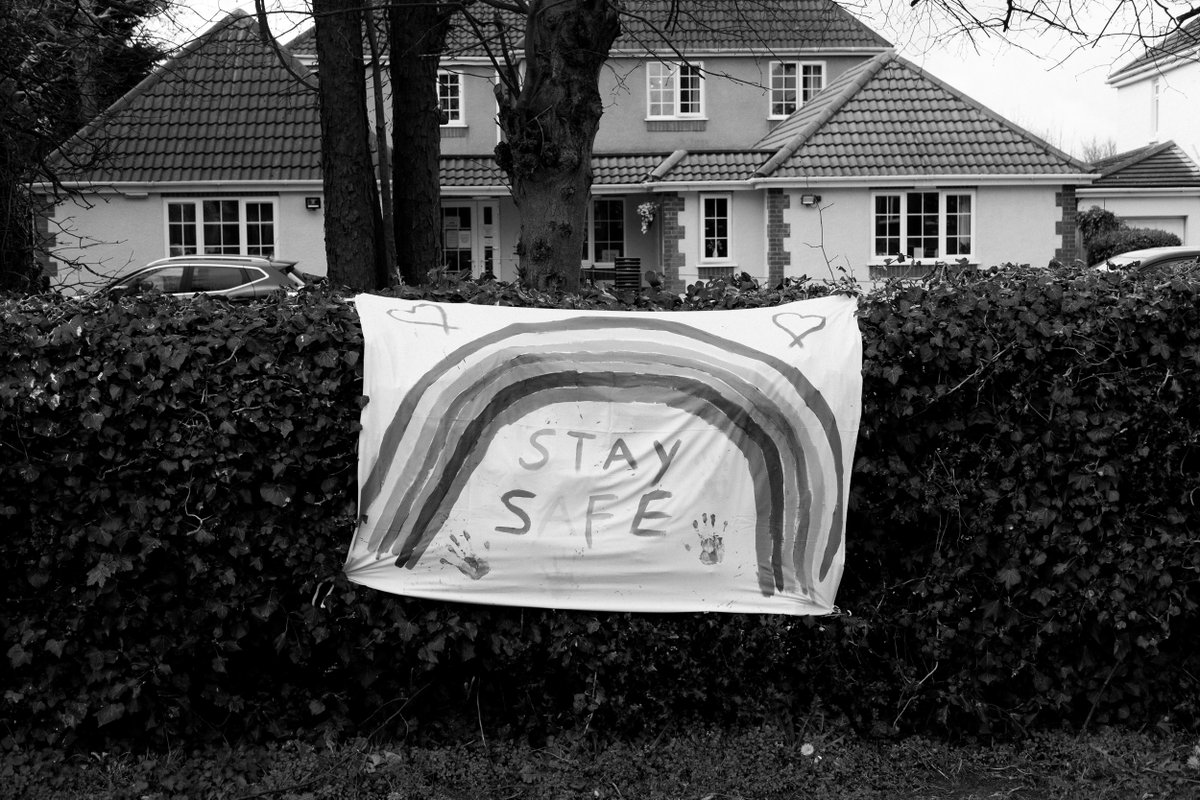 Krycek_Facility's tweet photo. More from #TheSocialDistance, a personal #documentaryphotograpy look at #SocialDistancing. Week 2 of #lockdownuk #photography #blackandwhitephotography #documentary. 

#vncollectivelockdown https://t.co/97akpcszo6