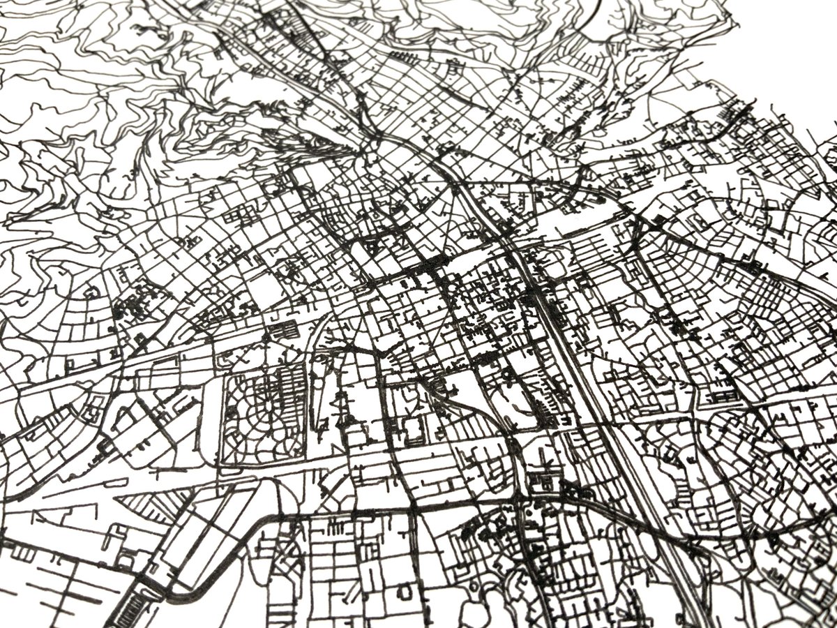 algorigraph's tweet image. another plot of a city map: #Freiburg. Slowly i get the hang of processing #OpenStreetMap data for plotting. #OSM #plottertwitter