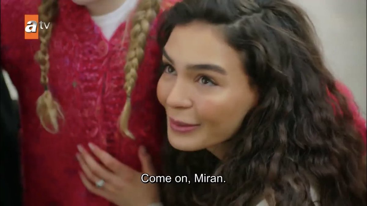 THEY’RE HIS FAMILY I’M BREAKING DOWN AGAIN OH MY GOD  #Hercai