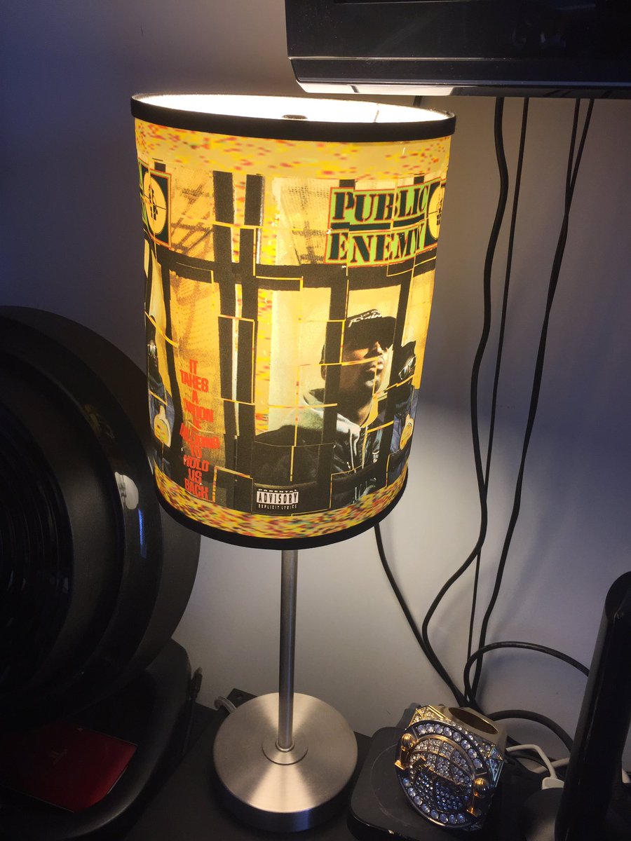 I feel you ZEKE @IsiahThomas they leave out 90s talks like the <a href="/DetroitPistons/">Detroit Pistons</a> didnt start that decade with the chip. Last I checked Fear Of A Black Planet Apocalypse ( Shut Em Down Cant Truss It 911 were 1990s songs we bridged decades ... in fact I called the 90s the Terrordome