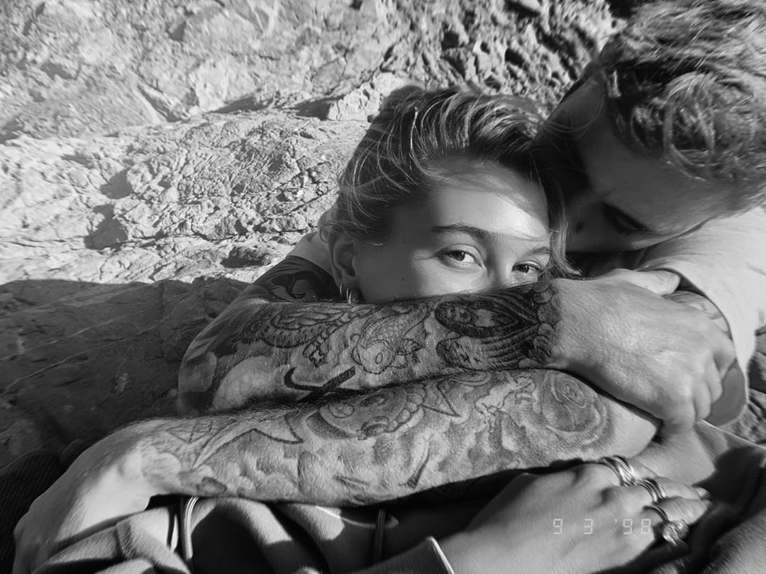 ibieberauhlIs's tweet photo. "I'm obsessed with my wife I love her so much I wish I could be perfect for her" - Justin Bieber https://t.co/1OyFifPLrW
