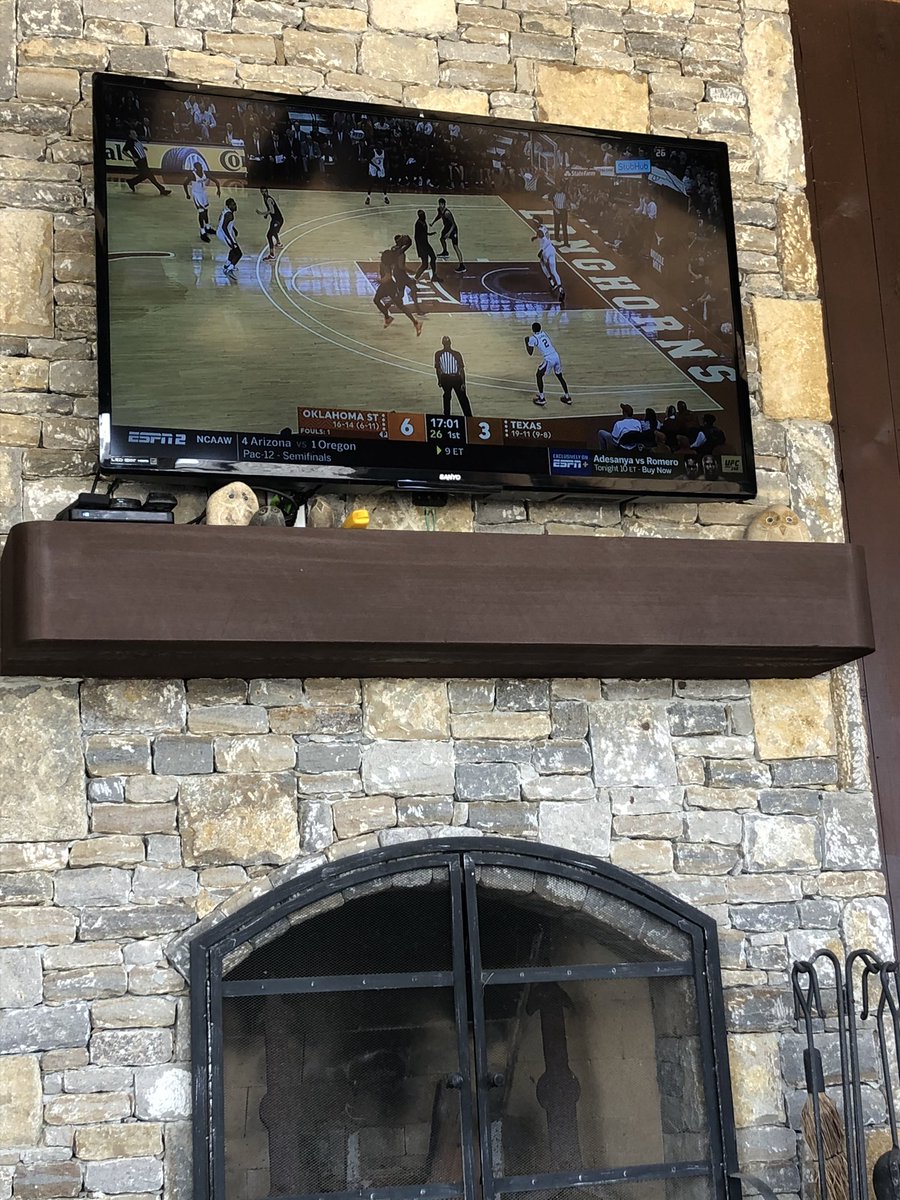 baoktiger's tweet photo. #Greystroke lockdown continues. Rebuilding the wrecked Mountain Bike for future #adventures & watching @OSUMBB vs Texas. Adventures await for the Mountain Bike & I, Texas gonna hate how this game ends #BeWell my friends!! https://t.co/hxJYhdhYI1