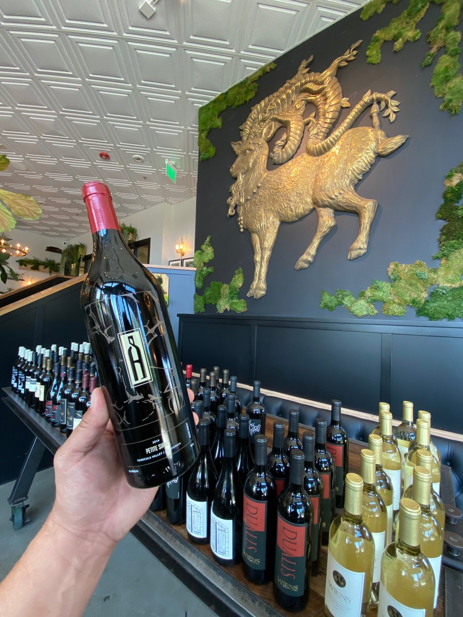 AkashWinery's tweet photo. Local supporting Local. When you grab your #togo meals from our friends @goatandvine you can also grab a bottle of Akash #DVmalbec, #DVcabernetsauvingon or #petitesirah #goatandvine #akashwinery #lovelocal https://t.co/wzuuxfcS2P