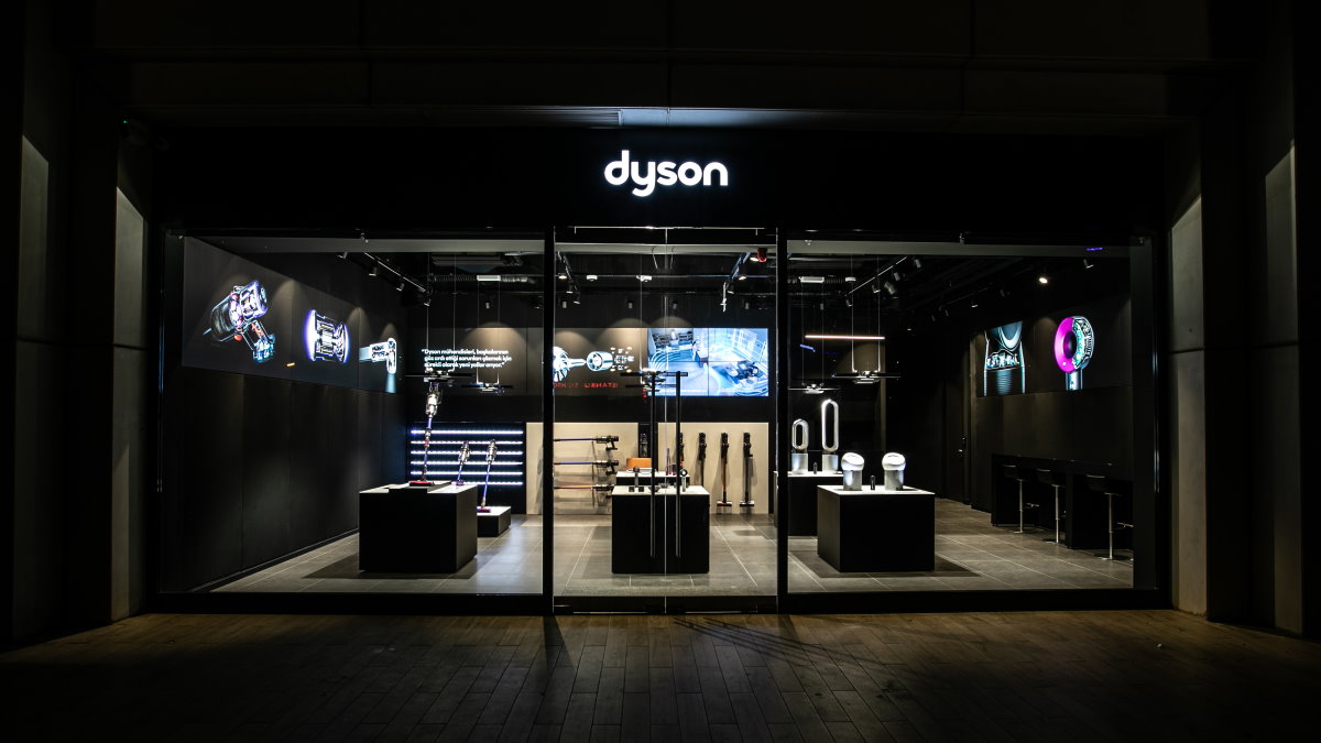Dyson 10 Günde Taşınabilir Solunum Cihazı CoVent İsimli Cihazı Duyurdu Özellikle Elektrikli Süpürgeleri ile dünyada adından söz ettiren Dyson firması 10 gün içinde Koronavirüs (Covid-19) hastalarının kullanab... is.gd/i236Uf
