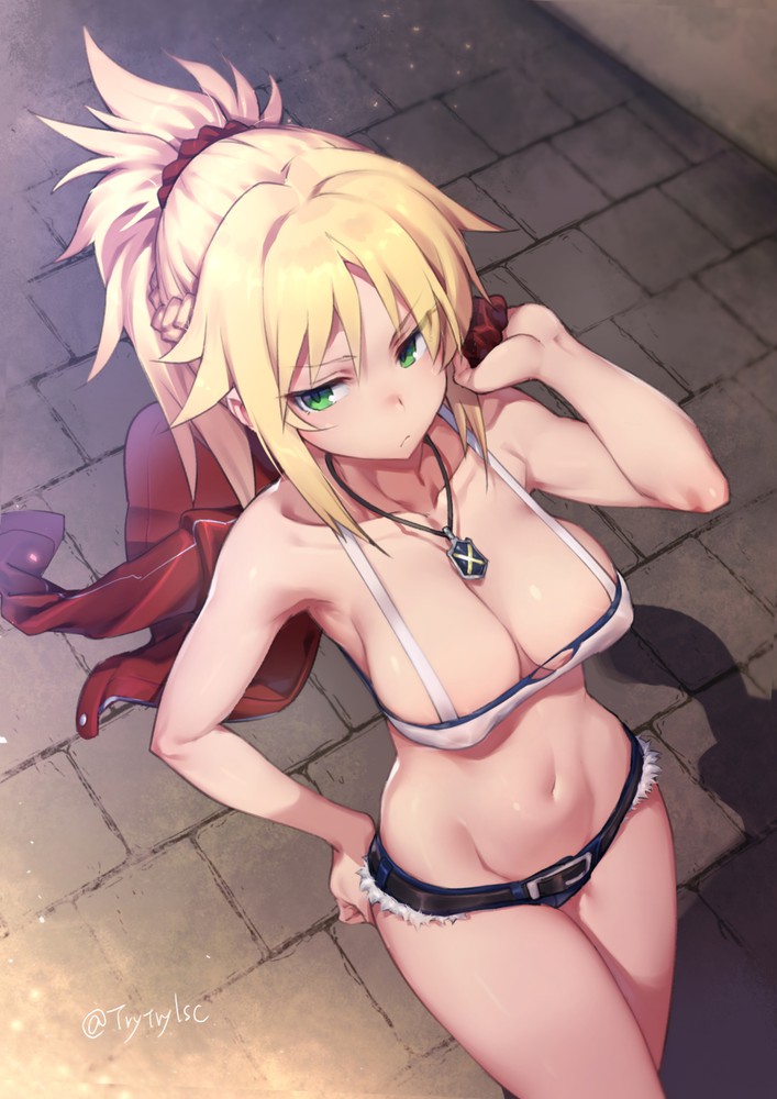 Walking on TL and noticing everyone looking at Mordred.  

"Is there a problem, you idiots?! Stop looking at me like that or I swear you'll pay me." #SeductiveSunday