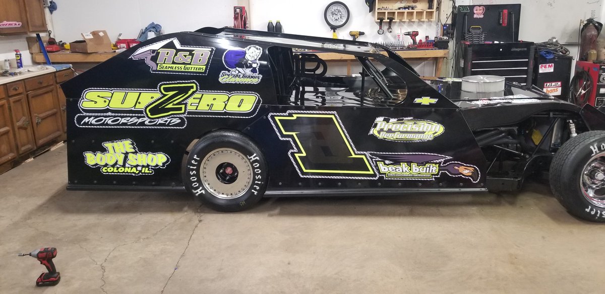 sparky5s's tweet photo. Ready for 2020!!🏁🏁🏁 #subzeromotorsports #beakbuilt #precisionperformance https://t.co/RWkp5s5nj9