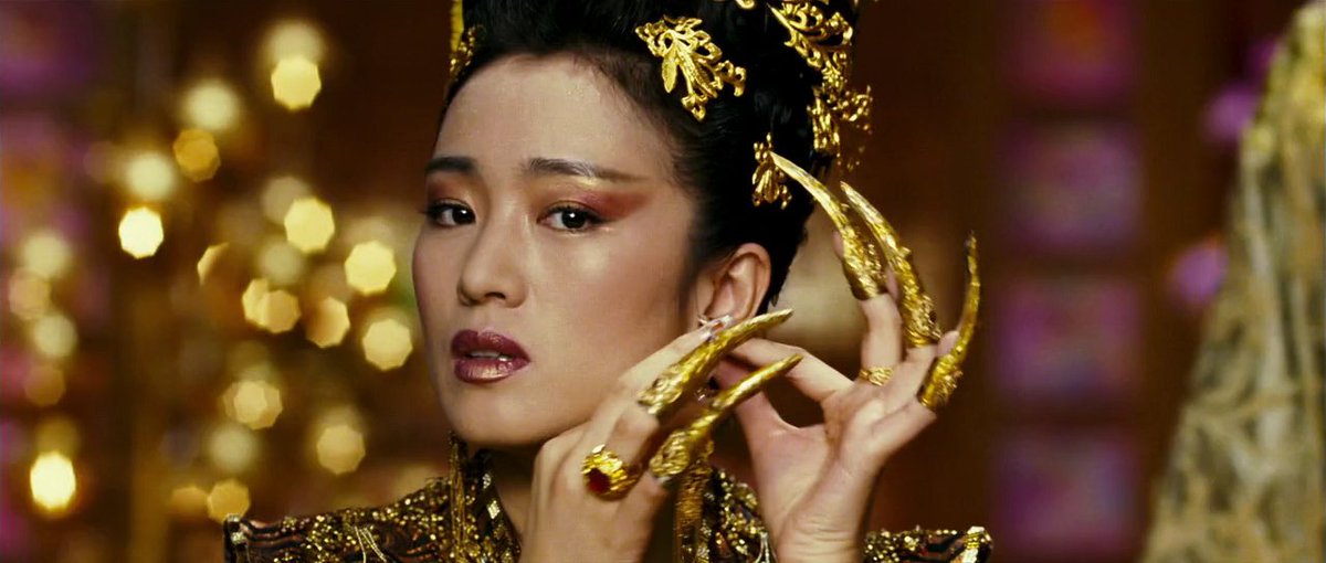 Curse of the Golden Flower ('06)dir Zhang Yimou