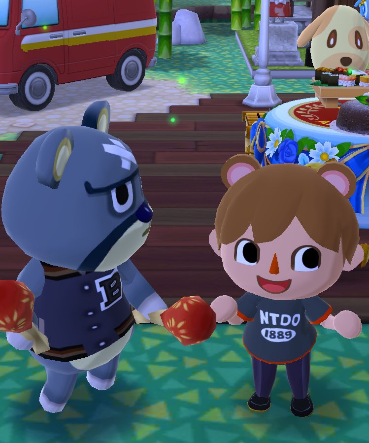 chenlecrossing's tweet photo. this is a two bear dance ^^ [maracas shake] https://t.co/Dtx4CufJ9J
