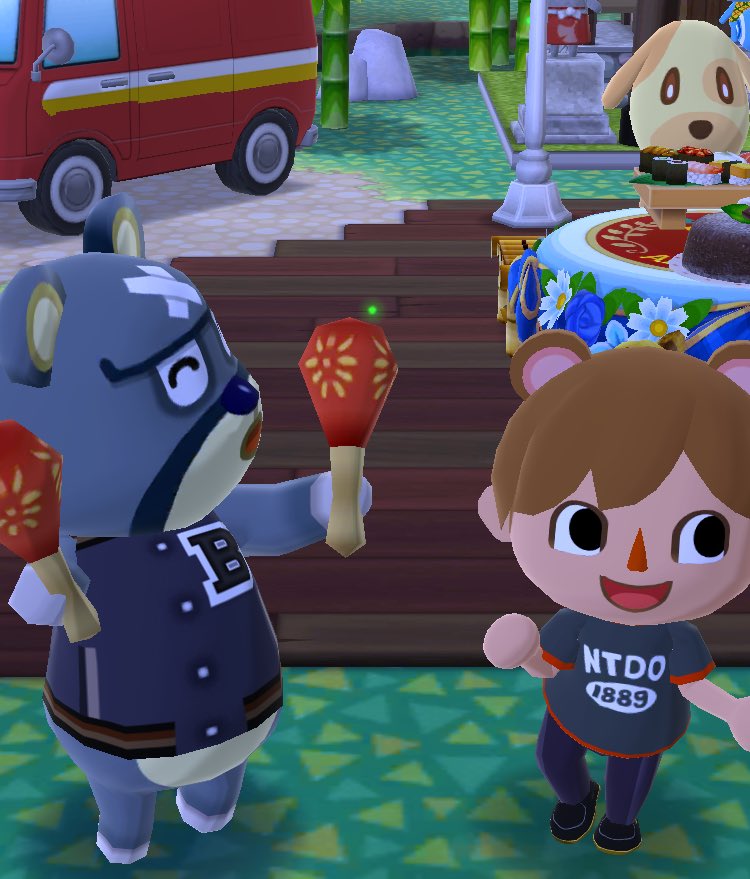 chenlecrossing's tweet photo. this is a two bear dance ^^ [maracas shake] https://t.co/Dtx4CufJ9J