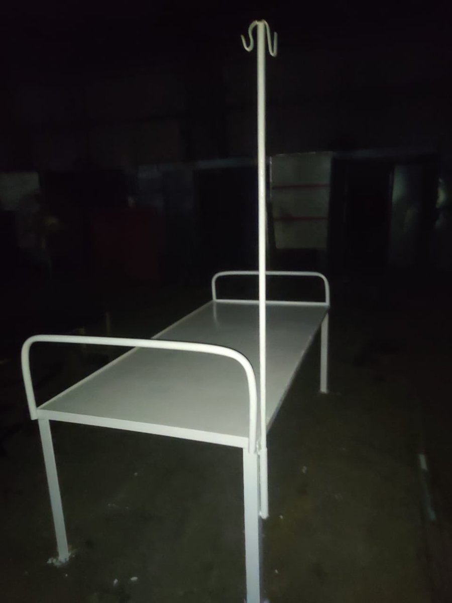 RailMinIndia's tweet photo. Indian Railways Workshops have come forward to make beds, stools etc, in case of any future requirement for Isolation/Quarantine Wards of Hospitals.

 #IndiaFightsCorona https://t.co/t73NE7gsNs