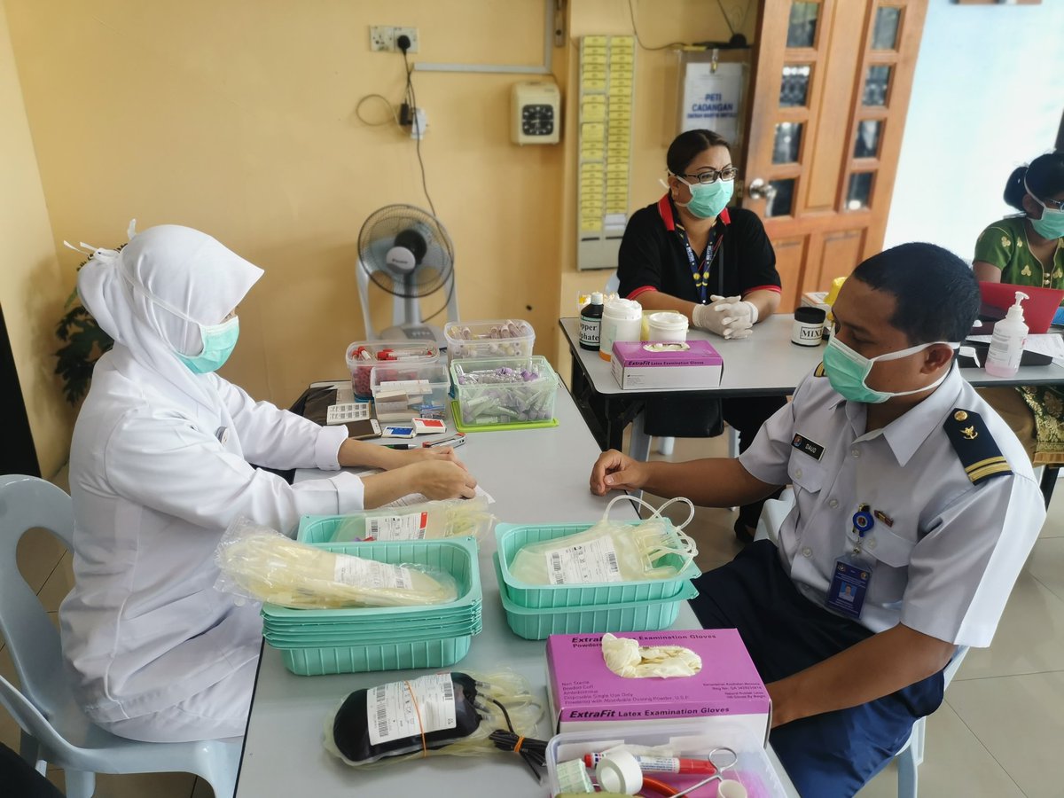 ZBintulu's tweet photo. Program Derma Darah Maritim Malaysia Zon Bintulu Dengan Kerjasama Hospital Bintulu Yang Diadakan Pada 30 Mac 2020 Di Pejabat Zon Maritim Bintulu Sarawak.

@KPMaritimMsia
@PMN_Sarawak
@MYCoastGuard
@KDNPUTRAJAYA https://t.co/KQit1sbX1R