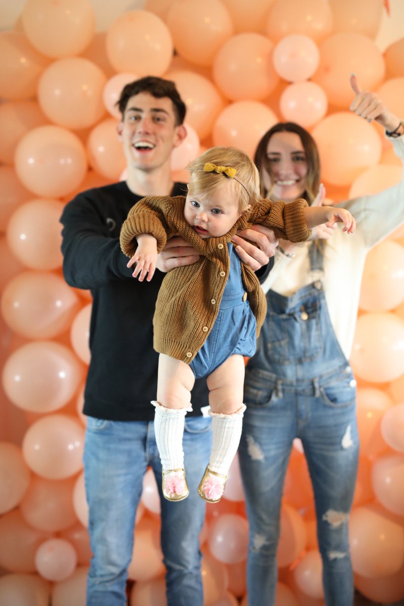 maisiemaeee's tweet photo. happy birthday to my love and the cutest little one year old ! 🤍💕 #2(1) https://t.co/T0IGZ1xEdj