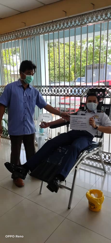 ZBintulu's tweet photo. Program Derma Darah Maritim Malaysia Zon Bintulu Dengan Kerjasama Hospital Bintulu Yang Diadakan Pada 30 Mac 2020 Di Pejabat Zon Maritim Bintulu Sarawak.

@KPMaritimMsia
@PMN_Sarawak
@MYCoastGuard
@KDNPUTRAJAYA https://t.co/KQit1sbX1R