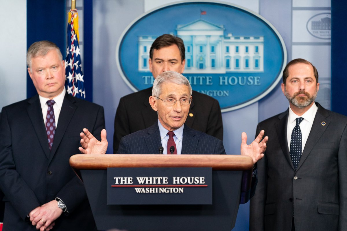 scanman's tweet photo. Medical students in India, and I expect, the world over, know of Dr. Anthony Fauci from the mid 1990s. That is if they'd been paying attention to their textbook covers, which nerds like me were doing. He's now one of the lead members of the White House #Coronavirus Task Force. https://t.co/zQMKfyUTJg